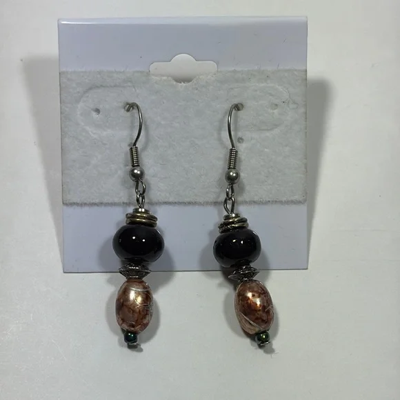Elegant Brown and Silver Earrings Set - Picture 2 of 4